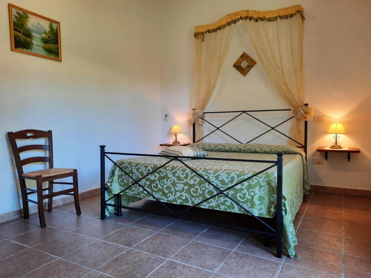 Agriturismo Le Colline Di 까팔비오 외부 사진