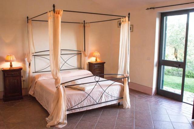 Agriturismo Le Colline Di 까팔비오 외부 사진