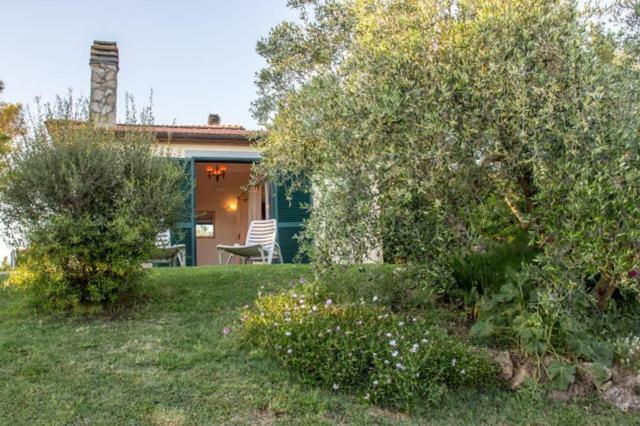 Agriturismo Le Colline Di 까팔비오 외부 사진